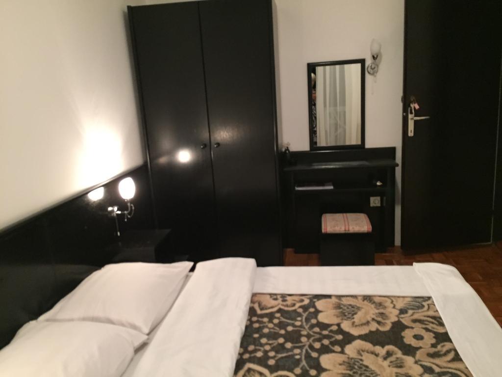 Apartmani Dragovic Sveti Stefan Kültér fotó
