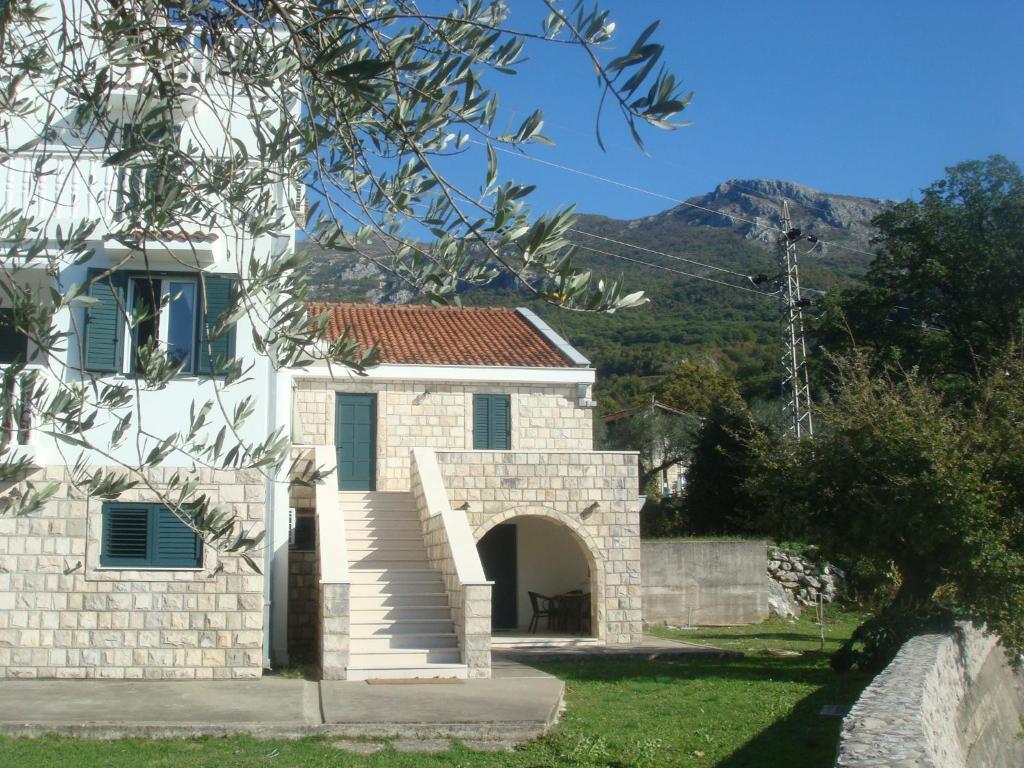 Apartmani Dragovic Sveti Stefan Szoba fotó